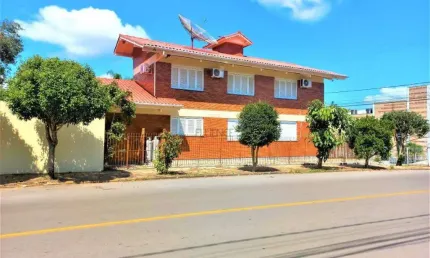 Oportunidade imperdível! Para você que busca casa esta com proposta irrecusável. Com entrada de 500 mil e saldo em 20 parcelas direto com proprietário