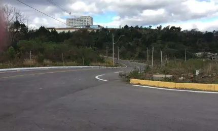 Terreno à venda na Rua Assis Brasil, 100, Ferroviário, Garibaldi