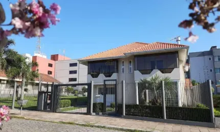 Casa com 4 quartos à venda na Rua Verdolino Angelo Guerra, 67, Aurora, Carlos Barbosa