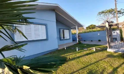 Casa à venda, 3 quartos, 1 vaga, Planalto - Carlos Barbosa/RS