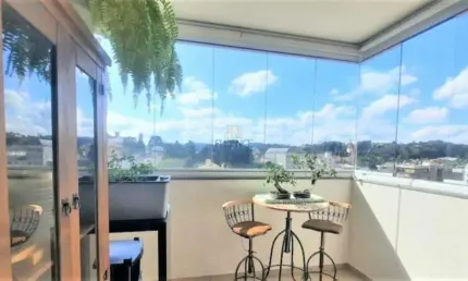 Apartamento à venda, 3 quartos, 1 suíte, 2 vagas, Centro - Garibaldi/RS