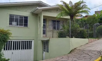 Casa à venda, 3 quartos, 3 vagas, Aparecida - Carlos Barbosa/RS