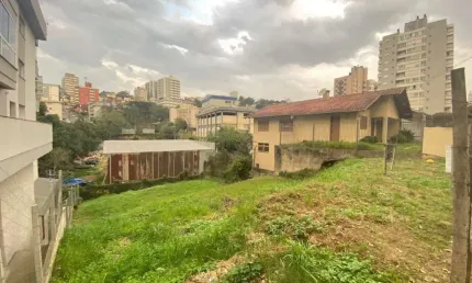 Terreno à venda na Rua Ivone Thereza Michelon, 850, Humaitá, Bento Gonçalves