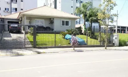 Casa à venda, 3 quartos, 2 suítes, 2 vagas, Santa Terezinha - Garibaldi/RS