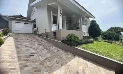 Casa à venda, 3 quartos, 1 suíte, 1 vaga, Aurora - Carlos Barbosa/RS