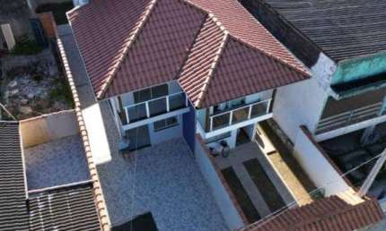 Sobrado com 3 dormitórios à venda, 87 m² por R$ 400.000,00 - Balneário Califórnia - Caraguatatuba/SP
