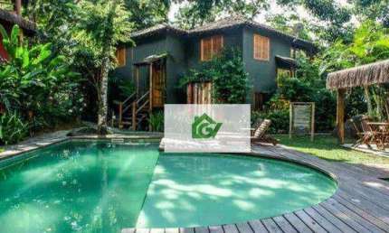 Casa com 2 dormitórios para alugar, 90 m² por R$ 10.896,00 - Curral - Ilhabela/SP