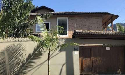 Casa com 4 dormitórios à venda, 260 m² por R$ 1.700.000,00 - Maresias - São Sebastião/SP