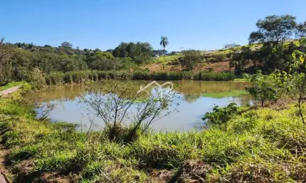 Terreno com vista para mata permanente à venda em Condomínio Clube em Indaiatuba
