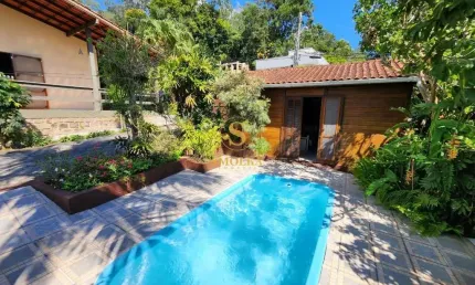 Casa em condomínio fechado com 4 quartos à venda na rua florisbelo silva, sambaqui, florianópolis, 189 m2 por r$ 2.140.000