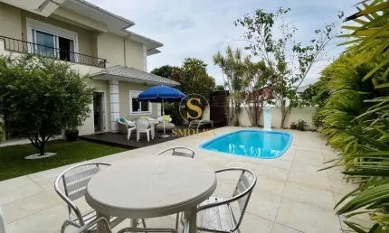 Casa em condomínio fechado com 4 quartos à venda na rua dos meros, jurerê internacional, florianópolis, 296 m2 por r$ 3.800.000