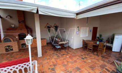Casa com 4 quartos à venda no Conjunto Habitacional Vila Santana (Sousas), Campinas , 313 m2 por R$ 1.100.000