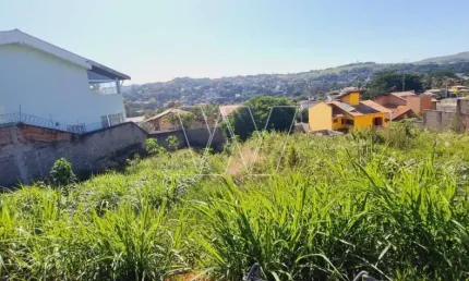 Terreno à venda no Sousas, Campinas  por R$ 390.000