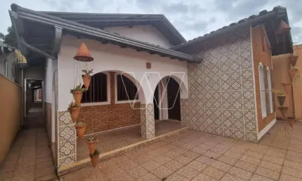 Casa com 4 quartos à venda no Nova Sousas (Sousas), Campinas , 302 m2 por R$ 750.000