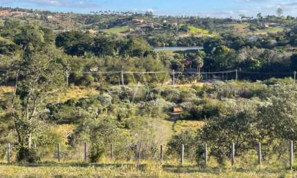 Chácara / sítio com 3 quartos para alugar no Joaquim Egídio, Campinas , 500 m2 por R$ 6.000