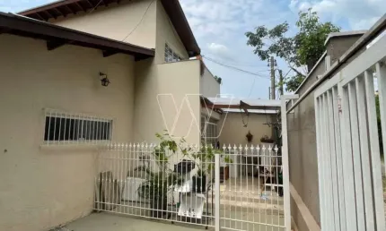 Casa com 3 quartos à venda na Vila Santa Rita (Sousas), Campinas , 190 m2 por R$ 630.000