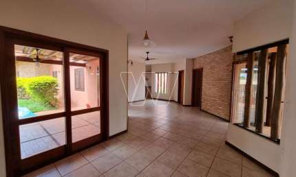 Casa em condomínio fechado com 3 quartos para alugar no Loteamento Caminhos de San Conrado (Sousas), Campinas , 538 m2 por R$ 5.100