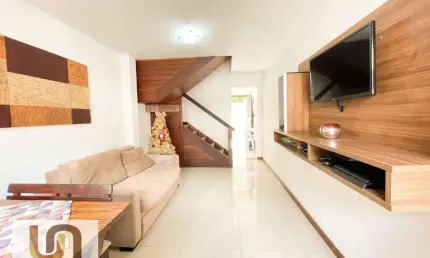 Casa com 3 dormitórios à venda, 86 m² por R$ 299.000,00 - Araras - Teresópolis/RJ