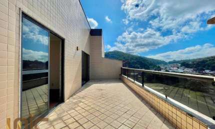 Cobertura com 3 dormitórios à venda, 138 m² por R$ 850.000,00 - Várzea - Teresópolis/RJ