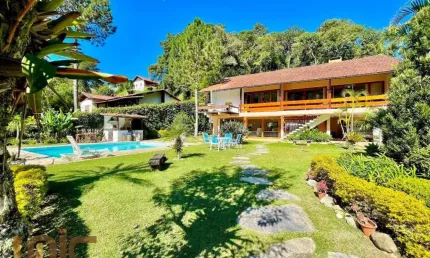 Casa com 4 dormitórios à venda, 290 m² por R$ 1.750.000,00 - Comary - Teresópolis/RJ