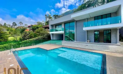 Casa com 5 dormitórios à venda, 630 m² por R$ 6.000.000,00 - Comary - Teresópolis/RJ