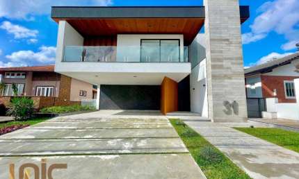 Casa com 4 dormitórios à venda, 340 m² por R$ 4.900.000,00 - Várzea - Teresópolis/RJ
