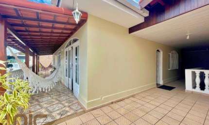 Casa com 3 dormitórios à venda, 110 m² por R$ 1.250.000,00 - Várzea - Teresópolis/RJ