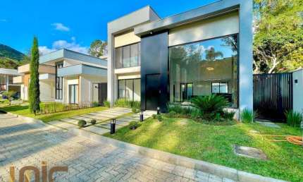 Casa com 3 dormitórios à venda, 162 m² por R$ 1.395.000,00 - Cascata do Imbuí - Teresópolis/RJ