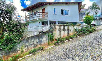 Casa com 2 dormitórios à venda, 105 m² por R$ 595.000,00 - Tijuca - Teresópolis/RJ
