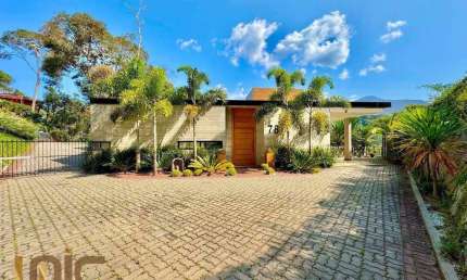 Casa com 3 dormitórios à venda, 181 m² por R$ 1.575.000,00 - Parque do Imbui - Teresópolis/RJ
