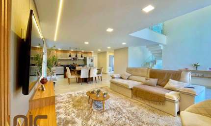 Casa com 3 dormitórios à venda, 226 m² por R$ 1.200.000,00 - Bom Retiro - Teresópolis/RJ