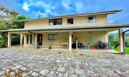 Casa com 5 dormitórios à venda, 318 m² por R$ 1.500.000,00 - Comary - Teresópolis/RJ