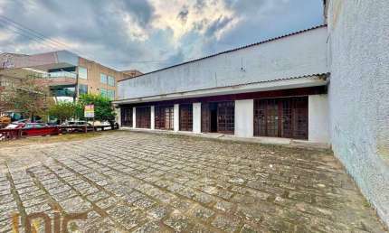 Loja à venda, 350 m² por R$ 3.000.000,00 - Centro - Guapimirim/RJ