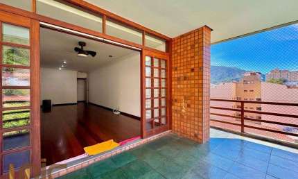 Apartamento com 3 dormitórios à venda, 140 m² por R$ 760.000,00 - Taumaturgo - Teresópolis/RJ
