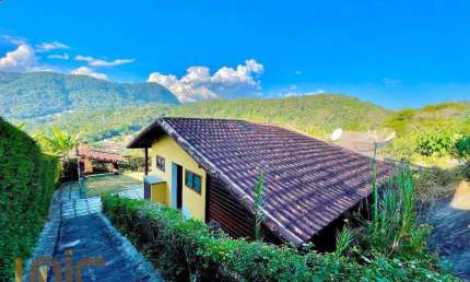 Casa com 2 dormitórios à venda, 121 m² por R$ 470.000,00 - Albuquerque - Teresópolis/RJ