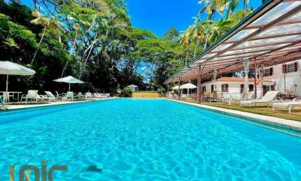 Casa com 5 dormitórios à venda, 364 m² por R$ 4.600.510,00 - Itaipava - Petrópolis/RJ