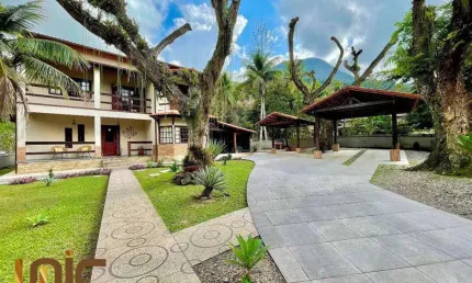Casa com 4 dormitórios à venda, 280 m² por R$ 1.050.000,00 - Iconha - Guapimirim/RJ