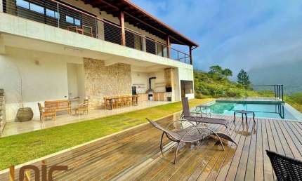 Casa com 4 dormitórios à venda, 283 m² por R$ 1.895.000,00 - Vargem Grande - Teresópolis/RJ
