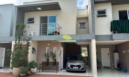 Linda Casa 3 quartos com suíte em Condomínio Fechado com ótima infraestrutura no Portal do Ribeirão
