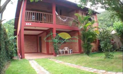 'Seu Novo Lar: Casa de 4 Quartos à Venda, na Praia da Solidão em Pântano do Sul, Florianópolis/SC'
