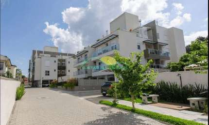 'Paraíso de 3 Quartos à Beira-Mar: Apartamento Mobiliado e Financiável no Coração do Campeche, Flor
