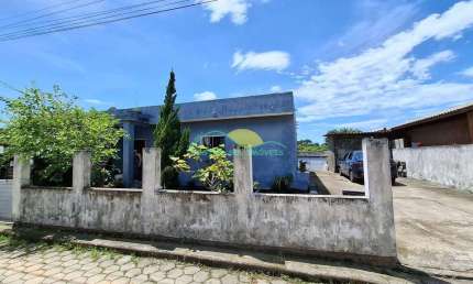 Casa alvenaria de 3 quartos, um sendo suíte, com 91,37m² de área privativa e terreno de 254,20m² no