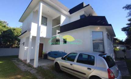 Casa com 2 dormitórios sendo 1 suíte á venda  no Morro das Pedras em  Florianópolis, SC