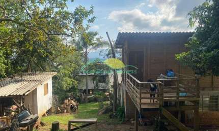 Casa com vista espetacular, à venda, no  Ribeirão da Ilha em Florianópolis, SC ( Aceita Permuta)