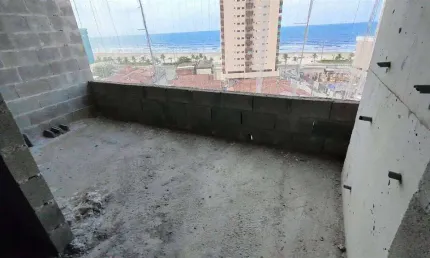 Apto de 1 dorm, c/ sacada vista mar, 46,14 m² de área útil. bairro: caiçara.