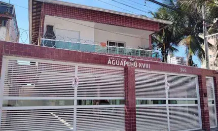 Casa de condomínio c/ 2 dorm, 340 metros da praia, 75 m² de área útil. bairro: aviação.