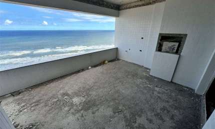 Apto de 3 Dorm c/ 2 SUÍTES, 3 VAGAS, FRENTE MAR, 116,51 m² de área útil. BAIRRO: SOLEMAR.