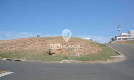 Reserva Santa Rosa, topografia em aclive de esquina