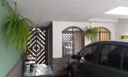 Casa com 3 quartos à venda na Rua Luís Pastorino, 61, Jardim Piqueroby, São Paulo