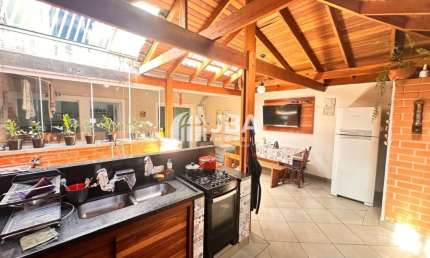 SOBRADO 3 QUARTOS NO PINEVILLE- ACEITA FINANCIAMENTO